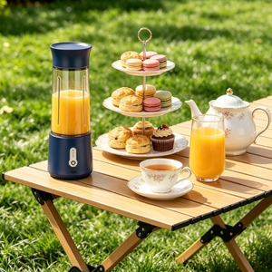 Licuadora Eléctrica Portátil USB Mejorada con 6 Cuchillas, Vaso para Jugos y Smoothies, Ideal para Campamentos y Preparación de Bebidas Frescas al Aire Libre - Product Image 4