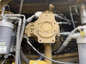Escavatori 352 per gatti usati per macchine da costruzione a bruco anno 2022 776 ore di cingoli idraulici di ottima qualità di seconda mano