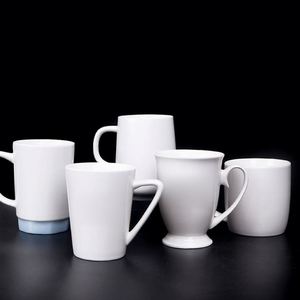 แก้วกาแฟเซรามิกเปล่าพิมพ์ลายโลโก้ตามสั่งสีขาวพอร์ซเลนขนาด11ออนซ์สำหรับเทศกาลคริสต์มาส - Product Image 2