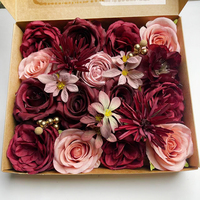 Boîtes de fleurs artificielles en soie de haute qualité en gros, chrysanthèmes et roses bleues faites à la main, couleur personnalisée, pour la remise des diplômes et Noël