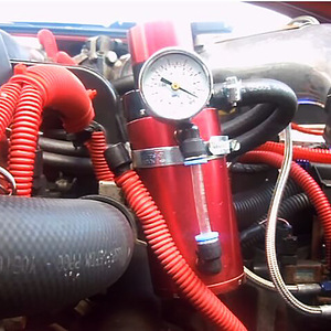 Tanque de Captación de Aceite Auso-Racing de Aleación de Aluminio con Manómetro Azul para Modificación de Motor de Automóvil - Product Image 4