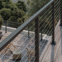 Installation économique et facile Garde-corps de sécurité en acier inoxydable pour terrasse extérieure et balcon avec options personnalisables