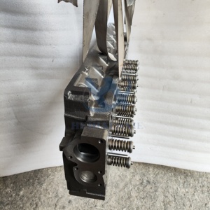 सिलेंडर हेड d9r d8l c18 c9 3406 3412 3406e c3412 3408 105-3788 1053788 141-1207 1411207 7w-2225 7w225 7w2225 143-3614 1433614 - Product Image 3