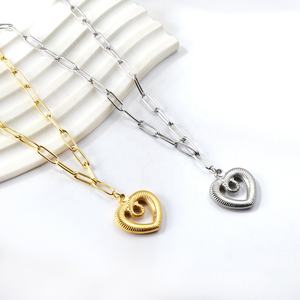 <b>Simple</b> Dancing Dance Waterproof Stainless Steel Delicate Pendant <b>Necklace</b> Love Heart Chain Mama <b>Necklace</b> for Women - Product Image 4