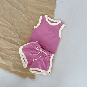 Completi Estivi per Bambini all'Ingrosso, Top e Pantaloncini per Ragazzi e Ragazze, Set 2 Pezzi - Product Image 4