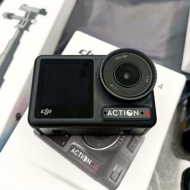 DJI Osmo Action 4 18m Waterproof Action Camera 4K HDR Extreme Battery Magnetic Mount 155 FOV Dual Screen Sports Vlog Gear
