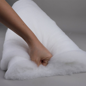 <span class=keywords><strong>Ouate</strong></span> de polyester douce de qualité supérieure, respirante, isolante et lavable pour des projets de matelassage confortables et des créations textiles pour la maison - Product Image 2