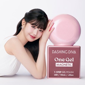 Dessing Diva <b>Magnetic</b> Moment <b>Nail</b> <b>Polish</b> - Product Image 1