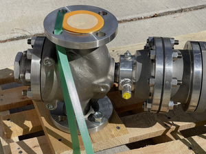 ตัวควบคุมการลดแรงดันแบบควบคุมโดยตรง EMERSON-Fisher รุ่น MR105 พร้อมระบบควบคุมตอบสนองรวดเร็ว - Product Image 3