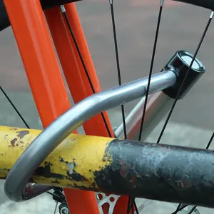 Yeni tasarım akıllı APP kontrol bisiklet kilidi Bluetooth bisiklet motosiklet çelik parmak izi akıllı bisiklet kilidi