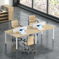 Conceptions pour améliorer votre espace de travail professionnel Bureau contemporain