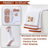 Chaussettes de yoga antidérapantes personnalisées roses en jacquard tricoté écologiques pour hommes et femmes, performance ODM, collection printemps, vente en gros