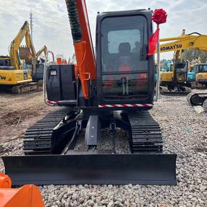 Excavatrice sur chenilles Hitachi ZX70 d'occasion, mini-pelle hydraulique de 7 tonnes, Hitachi ZX70 d'origine japonaise pour la construction urbaine et la remise en état des terres agricoles - Product Image 6