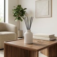 Diffuseur de parfum en céramique cannelée de style nordique de luxe pour la maison, flacon moderne minimaliste à nervures pour huiles essentielles et aromathérapie