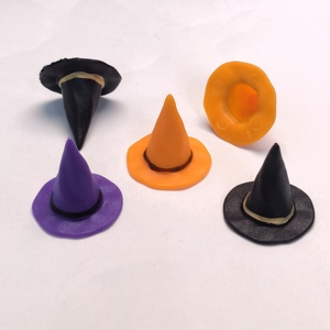 Mini sombreros de bruja de 25mm, figuras de muñecas en miniatura de resina para accesorios de muñecas de Halloween, abalorios de limo - Product Image 1