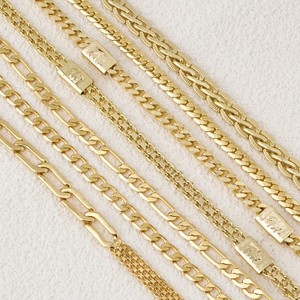 Chaînes à Maillons en Cuivre Plaqué <span class=keywords><strong>Or</strong></span> 14 Carats (<span class=keywords><strong>750</strong></span>) Personnalisées, Tendances et Élégantes pour Femmes et Hommes – Fabrication Italienne en Gros - Product Image 3