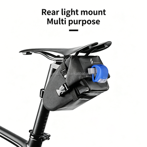 D3035 山地自行车尾座包 防水，带搭扣闭合和内部拉链口袋 - Product Image 1