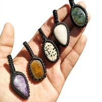 Pendentifs en cristal de quartz naturel en gros, style bohème, breloques bouddhistes faites à la main en forme de pointe, pierres de cristal tibétaines