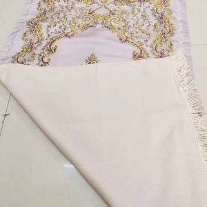 Elegante alfombra de oración musulmana lavable con bordado floral, adecuada para el hogar, camping y uso al aire libre. - Product Image 1