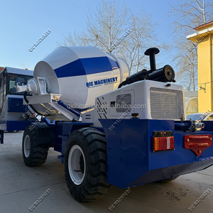 Camión Mezclador de Concreto Autocargable Howo, 5.5m3, Motor Diésel, Automático, con Certificación CE e ISO para Grandes Obras de Construcción - Product Image 3