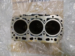 KOMATSU 3d84e-3 động cơ động cơ diesel động cơ Trần khối cho KOMATSU PC20-6/PC20-7/PC25-1/PC2 5r-1/PC25R-8 - Product Image 3