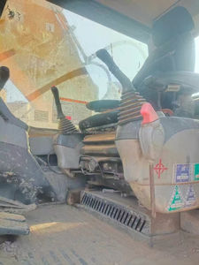 Excavateur d'occasion à chenilles moyennes KOMATSU PC200-7 PC200-8 20 tonnes Pelleteuse hydraulique d'occasion sur chenilles Original KOMATSU à vendre - Product Image 5