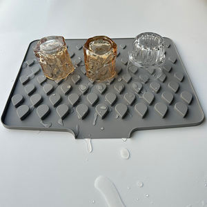 Customizable Classic Black Soft <b>Silicone</b> Liquid-<b>Draining</b> <b>Mat</b> Non-Slip Heat-Resistant Waterproof Eco-Friendly Reusable Table Bar - Product Image 4