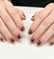 Faux Ongles Courts Carrés Marron Effet Œil de Chat Y2K en Gros, Personnalisables avec Logo, Réutilisables pour Femmes