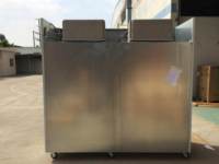 Gn2/1 Réfrigérateur en acier inoxydable 3 portes Service alimentaire Réfrigérateur et congélateur verticaux industriels