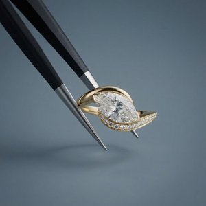 Anillo de Diamante Cultivado en Laboratorio con Corte Marquesa de 1.5 Quilates, Certificado por IGI, Oro de 14K, Anillo de Compromiso, Boda y Aniversario Moderno para Mujer - Product Image 1