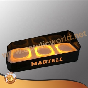 Présentoir à vin pour 3 bouteilles avec éclairage LED – Vitrine en acrylique illuminée avec impression de logo - Product Image 3