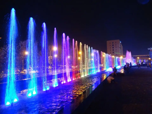 Gran oferta de luces LED subacuáticas para piscina, agua de baile Musical, fuente de jardín al aire libre DMX512 RGBW DC12V/24V IP68 80 pulgadas - Product Image 3