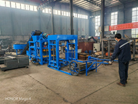 Machine automatique de fabrication de blocs de béton par vibration Hongbaoyuan pour la production de pavés creux et de briques de construction