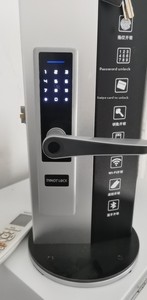 Ttlock สมาร์ท WiFi ล็อคอลูมิเนียมรหัสผ่านลายนิ้วมือล็อคประตูอิเล็กทรอนิกส์สำหรับโรงแรมบ้านเช่าข้อมูลคลาวด์ - Product Image 4