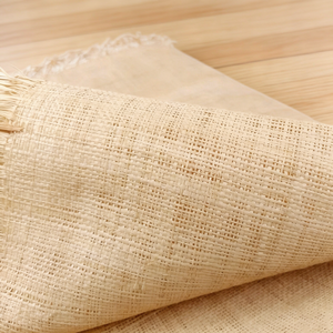 Tappeto in <span class=keywords><strong>Rafia</strong></span> <span class=keywords><strong>Naturale</strong></span> Intrecciata Direttamente dalla Fabbrica per Arredamento, Decorazione Soffitti, Realizzazione Borse, Artigianato, Dimensioni Personalizzabili OEM - Product Image 1