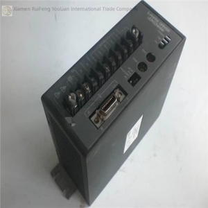 1 Pieza de Motor Usado Udk5214nw, Módulo PLC de Controlador de 5 Fases, Zv Nuevo Original en Existencia, Automatización Industrial, PLC Dedicado para PAC - Product Image 1