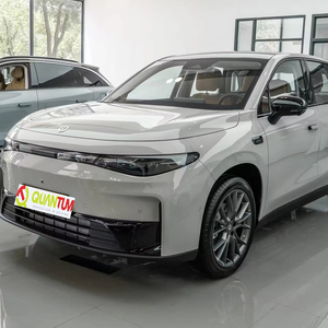 Achetez les véhicules électriques chinois les plus vendus : Leapmotor C10, SUV 5 portes 5 places, autonomie étendue, 231 ch, hybride, 501-600 km NEDC, <span class=keywords><strong>batterie</strong></span> 70-90 kWh - Product Image 1