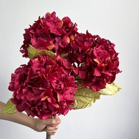 Bunga Hydrangea Buatan Berkualitas Tinggi Warna Musim Gugur Vintage Bahan Kain Sutra Bunga Buatan untuk Dekorasi Rumah dan Pernikahan