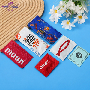 Lingettes humides de luxe personnalisées avec impression de marque, emballées individuellement, <span class=keywords><strong>serviette</strong></span> <span class=keywords><strong>rafraîchissante</strong></span> pour cadeau promotionnel - Product Image 1