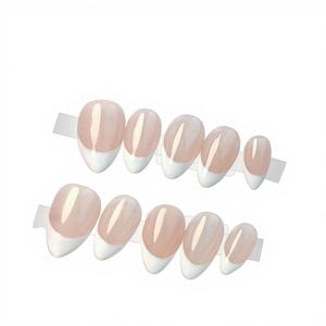 <span class=keywords><strong>Faux</strong></span> <span class=keywords><strong>ongles</strong></span> d'été nude, forme amande française, couvrance totale, avec design mignon style coréen, fait main, pour un effet blanchissant, avec <span class=keywords><strong>colle</strong></span> pour application sur les doigts - Product Image 3