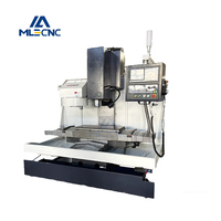Centre d'usinage vertical professionnel XH7132 GSK CNC, machine de fraisage universelle CNC fabriquée en Chine