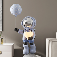 Sculpture moderne populaire d'astronaute en fibre de verre renforcée de plastique, fabrication sur mesure, décoration pour la maison, centre commercial