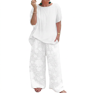 Conjunto de Dos Piezas para Mujer Talla Grande, Estampado de Leopardo, Ecológico, Transpirable, Top Holgado con Cuello Redondo y Pantalones Anchos, Atuendo Casual de Verano - Product Image 4