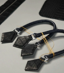 กระเป๋าหนังแท้สะพายข้างผู้หญิง รุ่นใหม่ ปี 2025 น้ำหนักเบา ปิดซิป  ทรงใหญ่  หนังเคลือบเงา  ยอดนิยม - Product Image 3