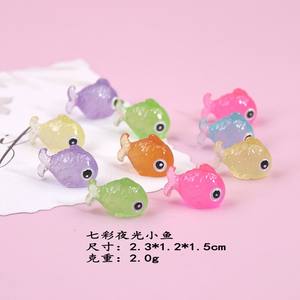 Casa de muñecas miniatura elfo muñeca playa pez mini resina pez para decoración de casa de muñecas (puede ser brillante por la noche) - Product Image 2