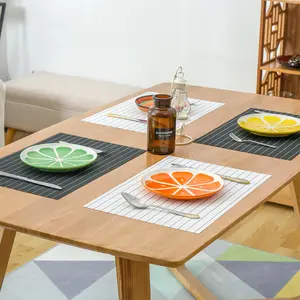 Ins Nordic Creative Einfache Schwarz-Weiß-Tisch matte Isolierung PVC-Platte Schüssel Tischset Western Tischset Großhandel