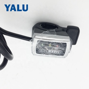 Accélérateur <span class=keywords><strong>WUXING</strong></span> Nouveau Style 24V 36V 48V 60V pour batterie au lithium avec affichage de la puissance et interrupteur marche/arrêt 106DX - Product Image 2