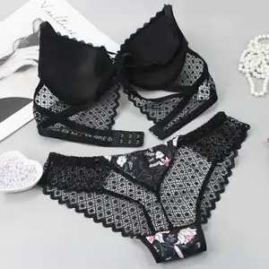 2023 nuovo set di reggiseno e mutandine da donna Sexy in pizzo floreale con ferretto a croce Push Up per ragazze Sexy Lingerie Sexy