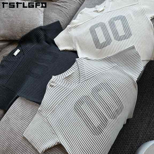 T-shirts pour hommes personnalisés imprimés texturés, coupe oversize et carrée, en coton délavé à l'acide, tricoté côtelé, style jersey court - Product Image 2