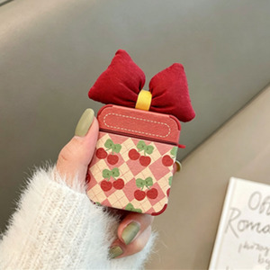 Housse en cuir PU antichoc et imperméable à l'eau avec imprimé cerises, style mignon pour filles, compatible avec tous les modèles. - Product Image 2